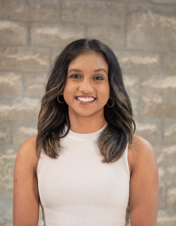   Zoë Mohan