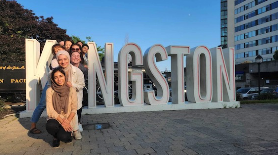 QBOL residents at Kingston sign